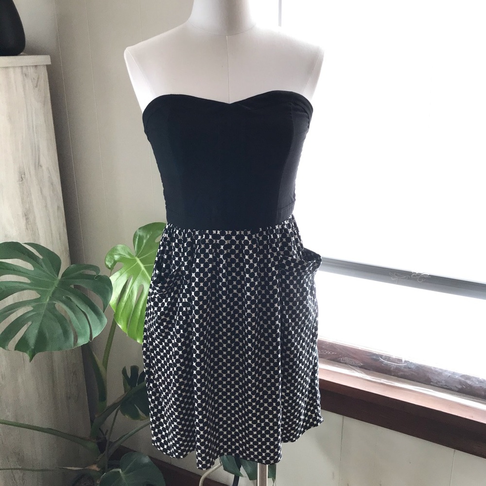 Strapless Dress with Pockets